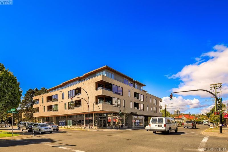 FEATURED LISTING: 204 - 1969 Oak Bay Ave VICTORIA