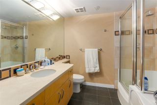 Photo 13: 2207 198 AQUARIUS MEWS in Vancouver: Yaletown Condo for sale (Vancouver West)  : MLS®# R2341515