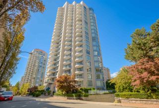 Photo 1: 804 719 PRINCESS Street in New Westminster: Uptown NW Condo for sale in "STIRLING PLACE" : MLS®# R2205033
