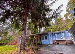 Photo 2: 1110 REED Road in Gibsons: Gibsons & Area Manufactured Home for sale (Sunshine Coast)  : MLS®# R2859221