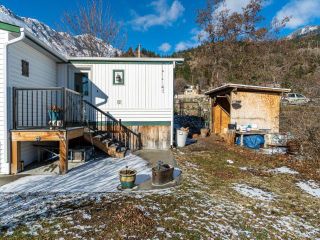 Photo 22: 702 7TH Avenue: Lillooet House for sale (South West)  : MLS®# 165925