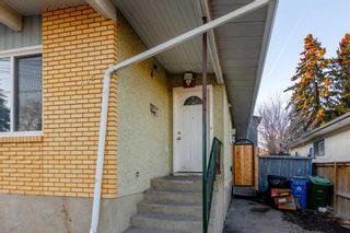 Photo 5: 405/407 28 Avenue NE in Calgary: Winston Heights/Mountview Full Duplex for sale : MLS®# A2115694