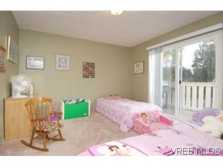Photo 6: 735 Kelly Rd in VICTORIA: Co Hatley Park House for sale (Colwood)  : MLS®# 487988
