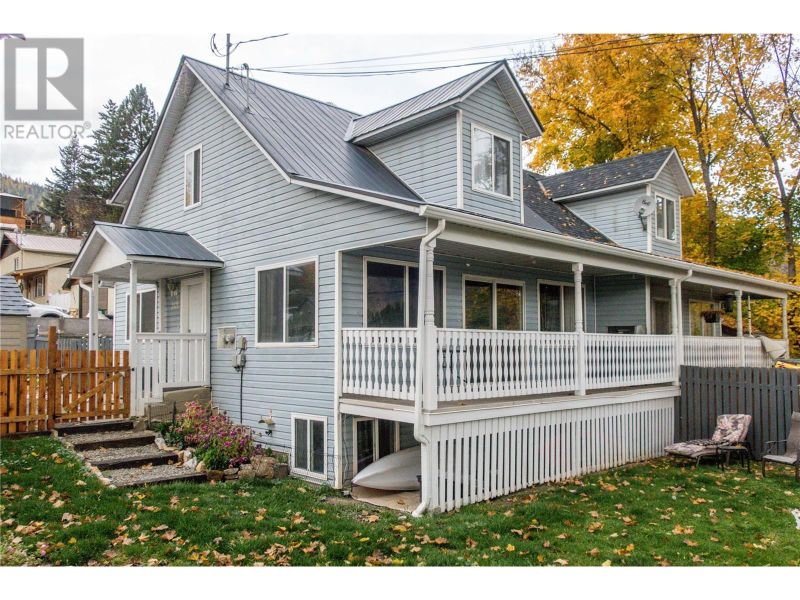 FEATURED LISTING: 2121 Miller Street Lumby