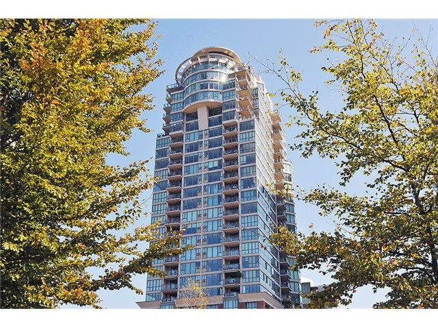 Main Photo: 301 1088 QUEBEC Street in Vancouver: Mount Pleasant VE Condo for sale in "VICEROY" (Vancouver East)  : MLS®# V974256