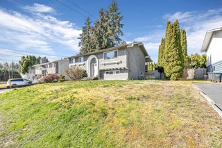 Photo 3: 3819 WELLINGTON Street in Port Coquitlam: Oxford Heights House for sale : MLS®# R2870620