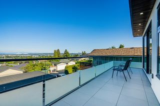 Photo 15: 550 RICHMOND Street in New Westminster: The Heights NW House for sale : MLS®# R2881524
