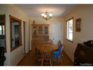 Photo 9: 2836 ROTHWELL Street in Regina: Dominion Heights Single Family Dwelling for sale (Regina Area 03)  : MLS®# 431645