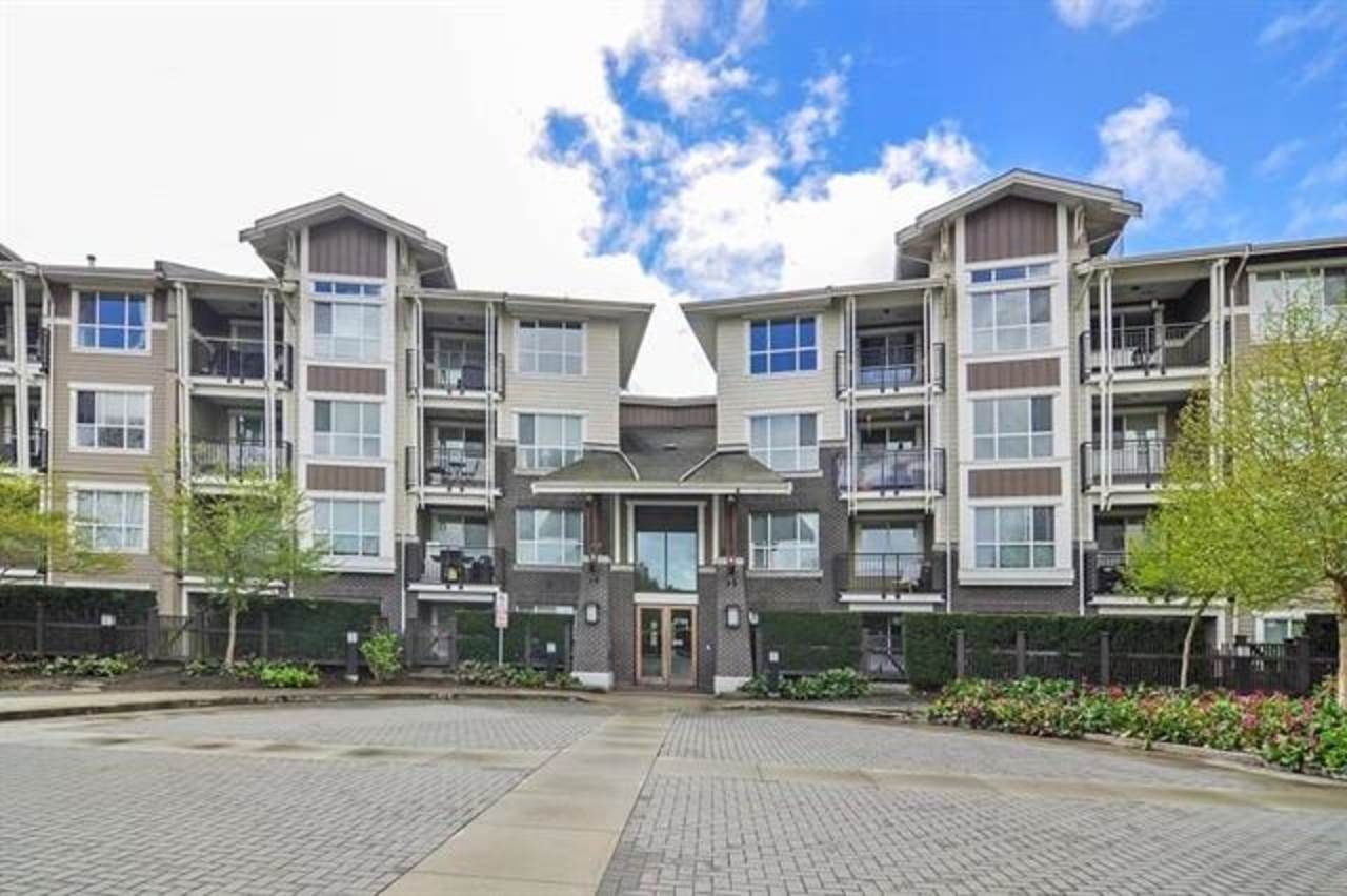 Main Photo: 118 5788 SIDLEY Street in Burnaby: Metrotown Condo for sale (Burnaby South)  : MLS®# R2413339