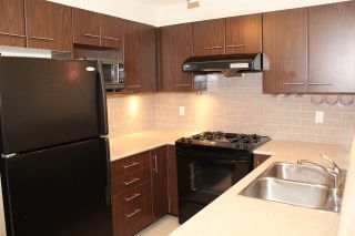 Photo 4: 1114 5115 GARDEN CITY Road in Richmond: Brighouse Condo for sale in "Lions Park" : MLS®# R2140821
