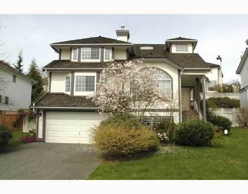 Main Photo: 124 ASPENWOOD Drive in Port Moody: Heritage Woods PM House for sale in "HERITAGE WOODS" : MLS®# V641559