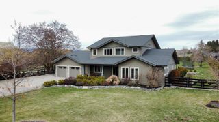 Photo 1: 749 Pottery Road, in Vernon: House for sale : MLS®# 10272238