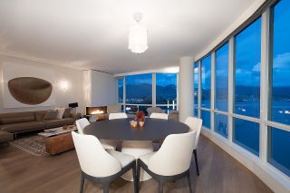 Photo 10: 1802 323 JERVIS Street in Vancouver: Coal Harbour Condo for sale in "ESCALA" (Vancouver West)  : MLS®# R2744714