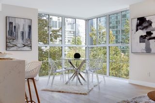Photo 3: 202 717 JERVIS Street in Vancouver: West End VW Condo for sale in "Emerald West" (Vancouver West)  : MLS®# R2619536