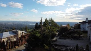 Photo 6: 562 BALLANTREE Road in West Vancouver: Glenmore House for sale : MLS®# R2748305