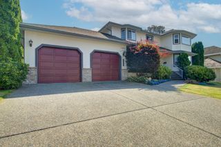 Photo 1: 31490 SOUTHERN Drive in Abbotsford: Abbotsford West House for sale in "Ellwood" : MLS®# R2720886