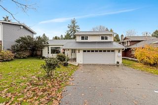 Photo 1: 6286 194B Street in Surrey: Cloverdale BC House for sale (Cloverdale)  : MLS®# R2756176