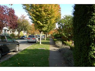 Photo 14: 956 W 21ST Avenue in Vancouver: Cambie House for sale in "CAMBIE VILLAGE" (Vancouver West)  : MLS®# V1033057