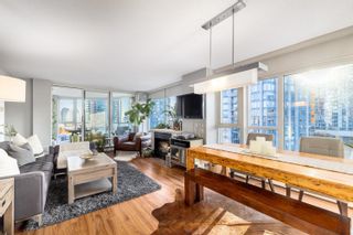 Photo 2: 1004 183 KEEFER Place in Vancouver: Downtown VW Condo for sale in "Paris Place" (Vancouver West)  : MLS®# R2740720