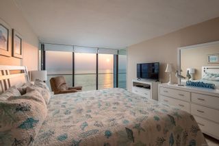 Photo 13: PACIFIC BEACH Condo for sale : 2 bedrooms : 4767 Ocean Blvd #1012 in San Diego