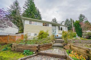 Photo 1: 1750 WESTERN Drive in Port Coquitlam: Mary Hill House for sale : MLS®# R2632394