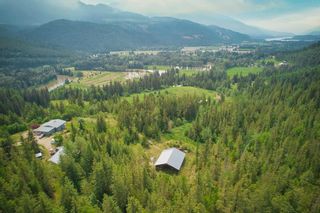 Photo 13: 2495 Samuelson Road, in Sicamous: House for sale : MLS®# 10275346