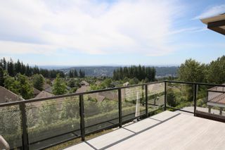 Photo 5: 96 FERNWAY Drive in Port Moody: Heritage Woods PM House for sale : MLS®# R2866504