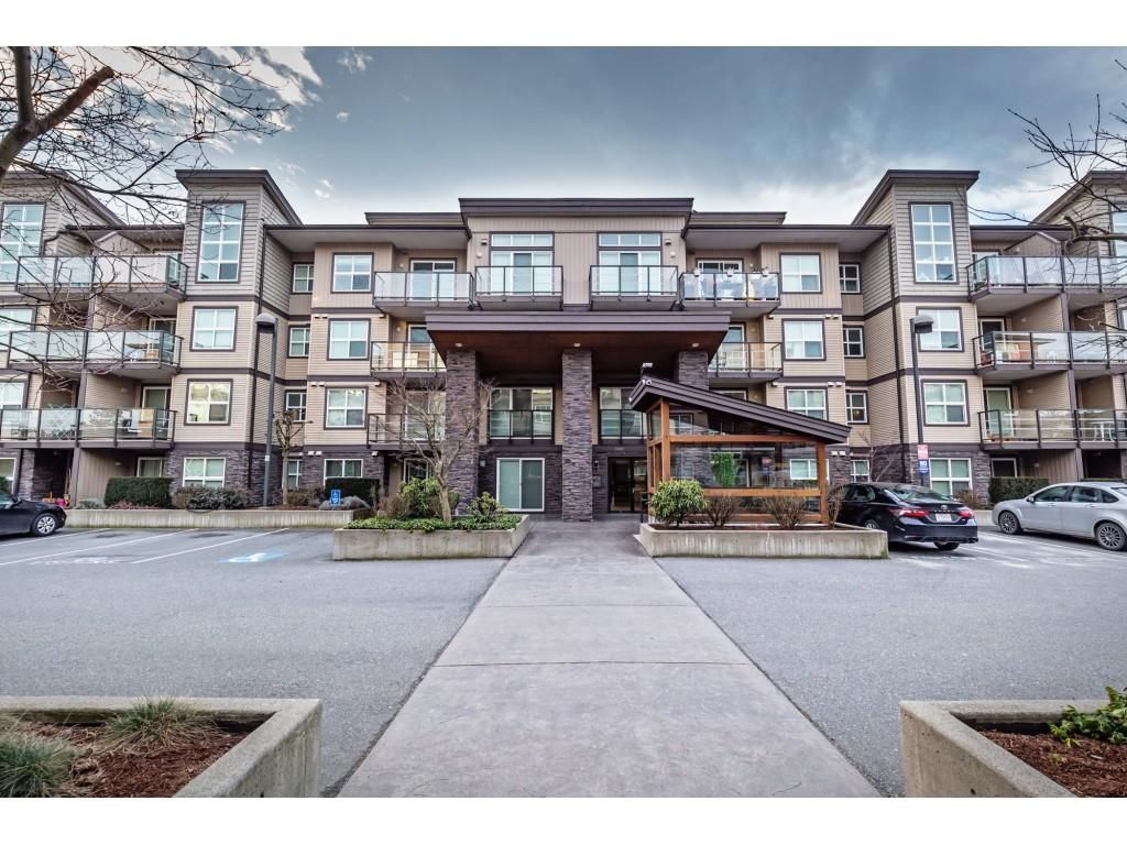 Main Photo: 220 30515 CARDINAL Drive in Abbotsford: Abbotsford West Condo for sale : MLS®# R2655903
