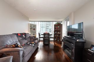 Photo 5: 1907 2978 GLEN Drive in Coquitlam: North Coquitlam Condo for sale in "GRAND CENTRAL 1" : MLS®# R2879353