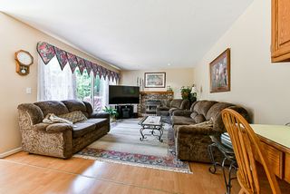 Photo 6: 6282 E BOUNDARY Drive in Surrey: Panorama Ridge House for sale in "Boundary Park" : MLS®# R2330124