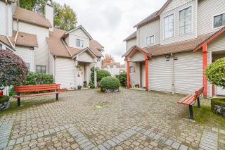 Photo 2: 29 98 BEGIN Street in Coquitlam: Maillardville Townhouse for sale in "Le Parc" : MLS®# R2625575