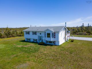Photo 1: 80 Robie Street in Clark's Harbour: 407-Shelburne County Residential for sale (South Shore)  : MLS®# 202212075