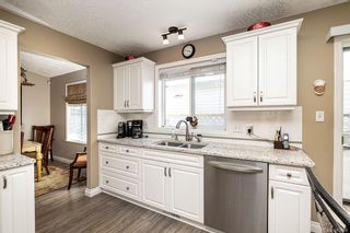 Photo 20: 14 Eagle Lane in View Royal: VR Glentana Manufactured Home for sale : MLS®# 840604