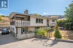 Main Photo: 8119 PURVES Road in Summerland: House for sale : MLS®# 201217