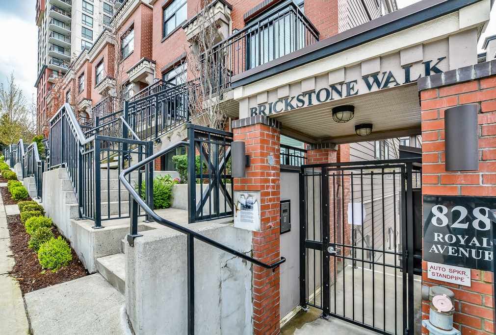 Main Photo: 114 828 ROYAL Avenue in New Westminster: Downtown NW Townhouse for sale in "BRICKSTONE WALK" : MLS®# R2161286