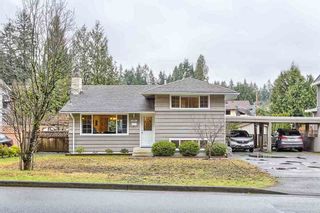 Photo 1: 850 Smith Avenue in Coquitlam: Home for sale : MLS®# R2032982