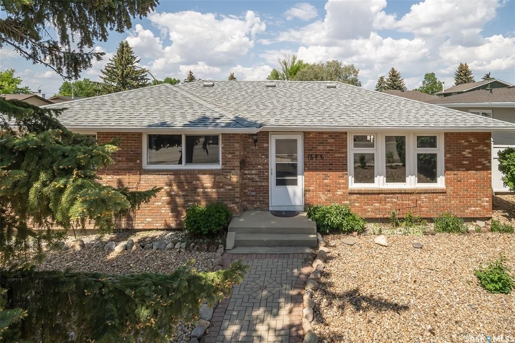 1648  Rutherford Street, Moose Jaw