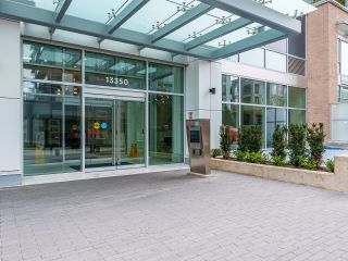 Photo 3: 615 13350 CENTRAL Avenue in Surrey: Whalley Condo for sale in "One Central" (North Surrey)  : MLS®# R2874269