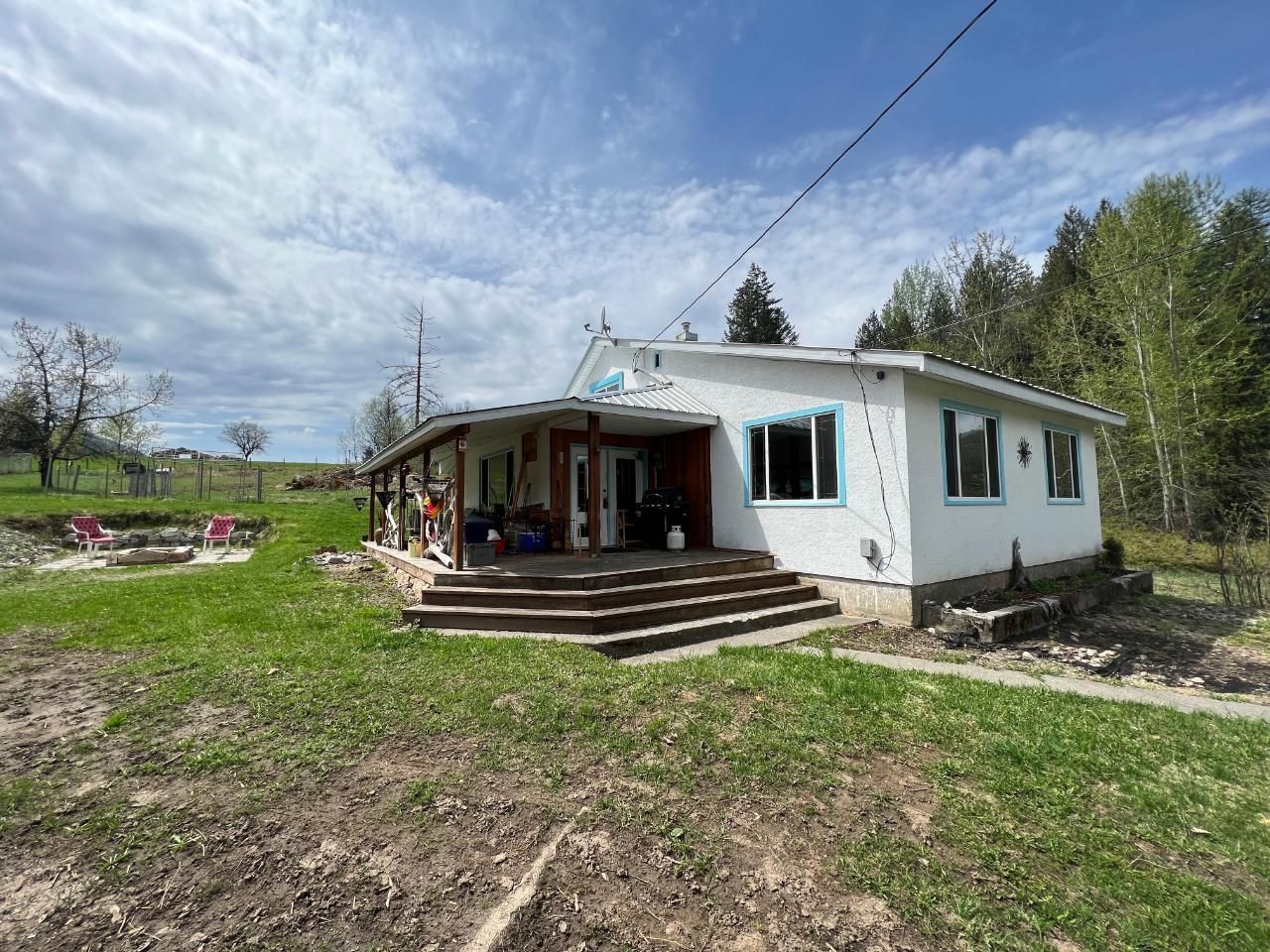 Main Photo: 219 MILL ROAD in Fruitvale: House for sale : MLS®# 2470494