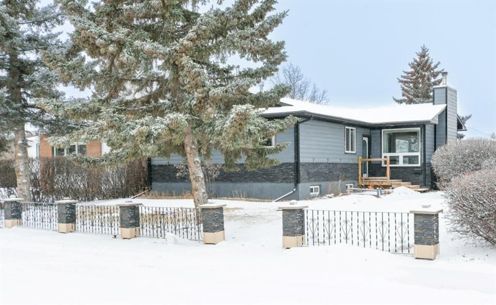 Main Photo: 1439 McCrimmon: Carstairs Detached for sale : MLS®# A1175984
