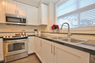 Photo 7: 10 6123 138 Street in Surrey: Sullivan Station Townhouse for sale in "Panorama Woods" : MLS®# R2018248