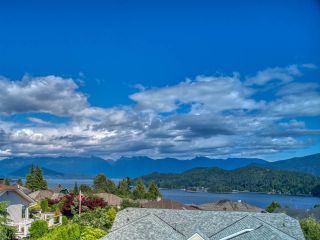 Photo 28: 503 EAGLECREST Drive in Gibsons: Gibsons & Area House for sale in "Oceanount Estates" (Sunshine Coast)  : MLS®# R2493447