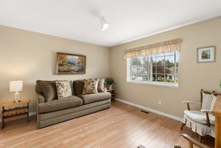 Photo 14: 6119 W BOUNDARY Drive in Surrey: Panorama Ridge Townhouse for sale in "Lakewood Gardens" : MLS®# R2725303