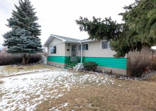 Photo 3: 2103 69 Avenue SE in Calgary: Ogden Detached for sale : MLS®# A1185443
