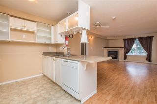 Photo 5: 300 2350 WESTERLY Street in Abbotsford: Abbotsford West Condo for sale in "Stonecroft Estates" : MLS®# R2525532