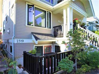 Photo 3: 2519 W 8th Avenue in Vancouver: Kitsilano Townhouse  (Vancouver West)  : MLS®# R2668099