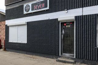 Photo 1: 928 Sherbrook Street in Winnipeg: Industrial / Commercial / Investment for sale (5D)  : MLS®# 202305500