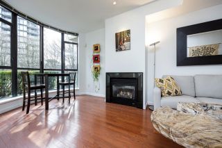 Photo 12: 160 W 1ST Street in North Vancouver: Lower Lonsdale Townhouse for sale in "One Park Lane" : MLS®# R2857775