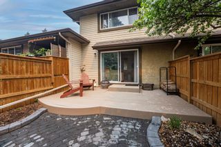 Photo 3: 51 310 Brookmere Road SW in Calgary: Braeside Row/Townhouse for sale : MLS®# A2051289