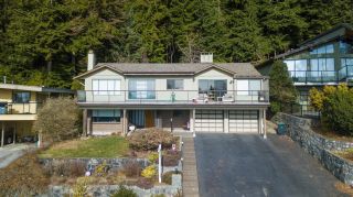 Photo 3: 5240 MALASPINA Place in North Vancouver: Canyon Heights NV House for sale in "MALASPINA PARK" : MLS®# R2632254